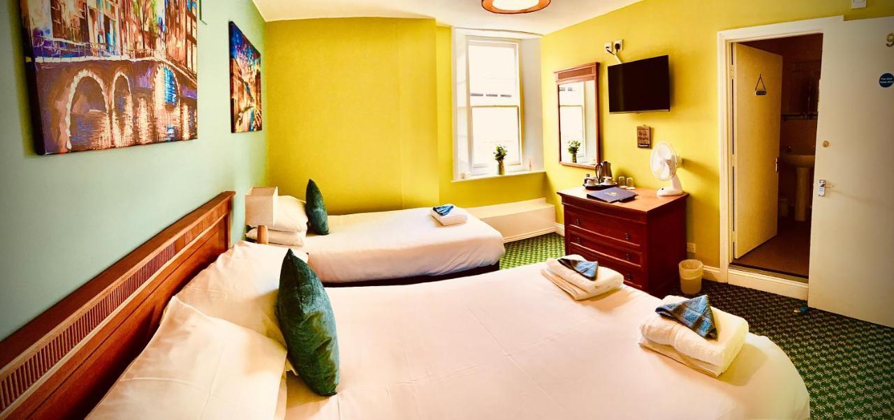 Fleur De Lis Hotel แซนด์วิช ภายนอก รูปภาพ