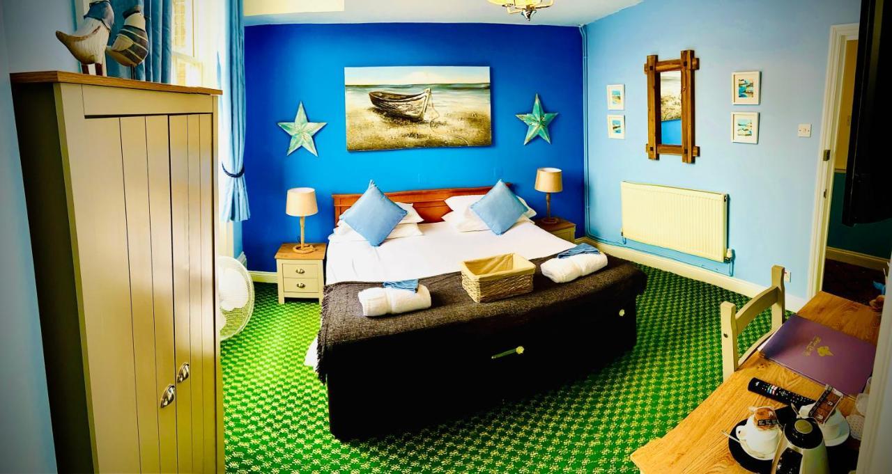 Fleur De Lis Hotel แซนด์วิช ภายนอก รูปภาพ