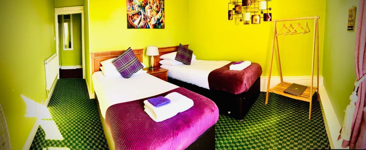 Fleur De Lis Hotel แซนด์วิช ภายนอก รูปภาพ