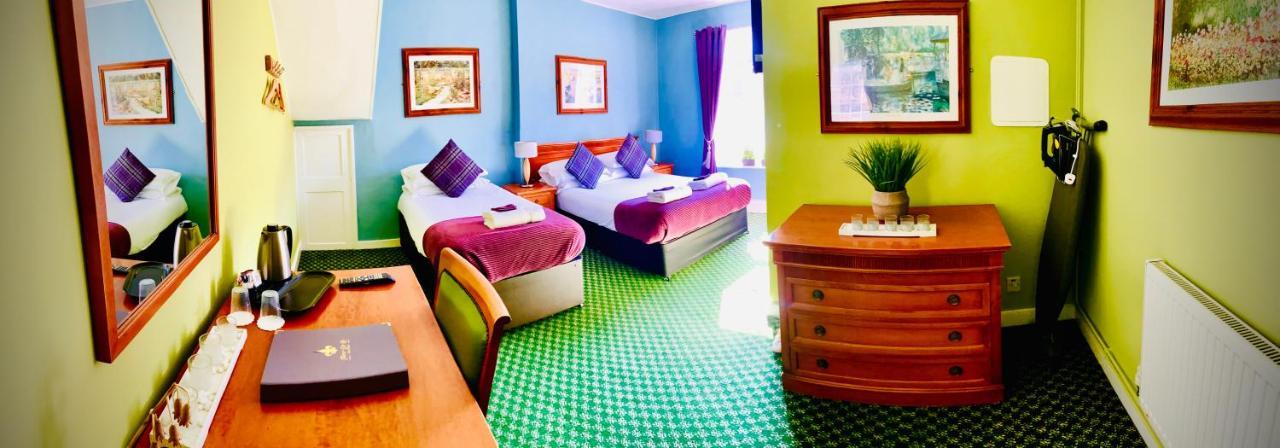 Fleur De Lis Hotel แซนด์วิช ภายนอก รูปภาพ